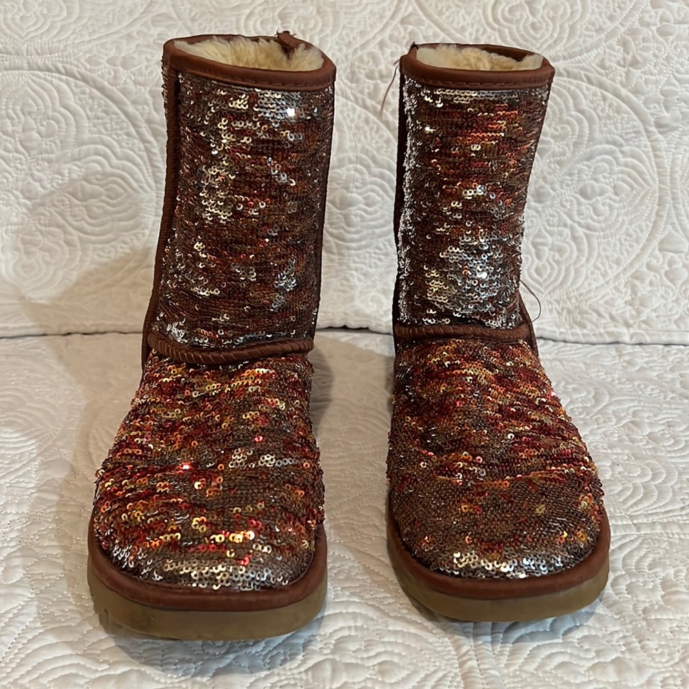 Ugg sequin‎ boots, size 6